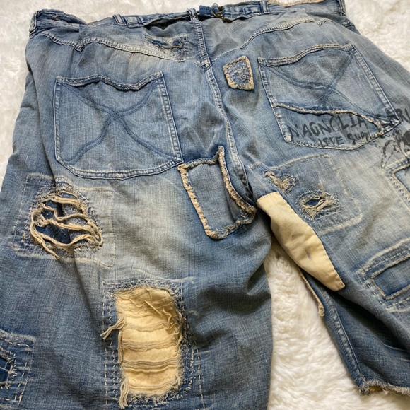 Magnolia Pearl Miner Denim Shorts Women's One Size - Picture 9 of 11